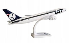Lėktuvo modelis BOEING 767-300ER Poznań PLL LOT SP-LPC, mastelis 1:200