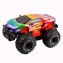 Radijo bangomis valdomas amfibinis - vandeniui atsparus automobilis