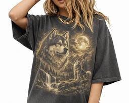 Vintage Husky Howling Moon Shirt, Comfort Colors Pepper Tee, Retro Dog Graphic, Husky Gift 100 beige