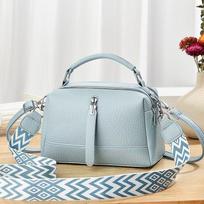 New trendy versatile small square bag messenger bag mini handbag simple and fashionable shoulder bag 24*10*14 juoda
