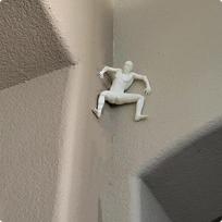 Wall Scaler Figure Figurine Smooth Finish Resin Climbing Figurines Molded Man Statue for gray