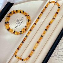 Vintage High Quality Maillard Wind Natural Beeswax Gravel Necklace Collarbone Chain orange