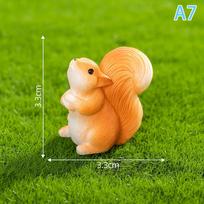 Miela dervos mini voveraitės figūrėlė, kankorėžiai, kawaii aksesuarai, namo dekoracija, stalas, sodas, namų dekoras, ornamentai, vaikiškas žaislas, dovana A3 orange