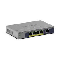 NETGEAR GS105PP - Switch - unmanaged - 1 x 10/100/1000 + 4 x 10/100/1000 (PoE+) - Desktop, wandmontierbar - PoE+ (83 W)