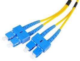 PATCHCORD ŚWIATŁOWODOWY SM SC/UPC-SC/UPC DUPLEX 1m
