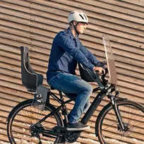 Dviračio kėdutė BoBike Exclusive® Maxi Plus // su galiniu žibintu, tvirtinimas ant rėmo (ruda)