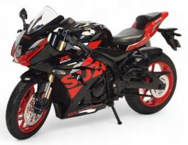 Motociklo modelis SUZUKI GSX1000R 1:12 su šviesomis ir garsu
