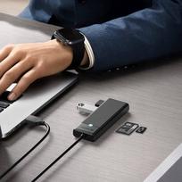 USB šakotuvas su 4 USB-A jungtimis, SD ir microSD kortelių skaitytuvas, 1 m, juodas