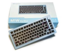 Klaviatūra Akko x Monsgeek M1W Blue, Bluetooth, Hot-swap, RGB, korpusas žaidimams
