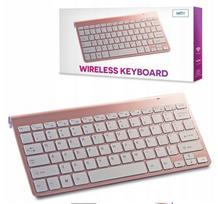 Rožinė belaidė QWERTY klaviatūra kompiuteriui, maža