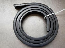 MERCEDES BENZ Galinio Bamperio Guminis Apvadas 230 250 280 W123 Originalus A1238850121