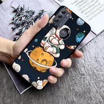 Cute Astronaut Phone Case for Motorola Moto G22 G60 G52 G9 G7 Plus G8 Power G100 G Stylus G30 G10 GPure Moto G100 black