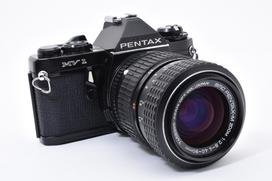 [USED] Pentax MV1 Black SLR Film Camera w. SMC Pentax-M Zoom 40-80mm, Near Mint, From JAPAN