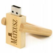 Medinė USB atmintinė 16GB su vardiniu graviravimu, USB 3.0