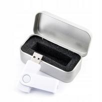 64GB USB 3.0 atmintukas, metalinė dėžutė, su graviravimu