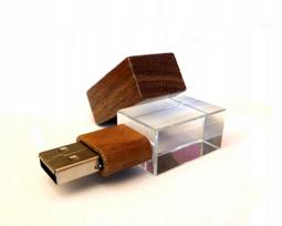 USB atmintinė 8GB, graviruojama, dovanai fotografams, vestuvėms, komunijai