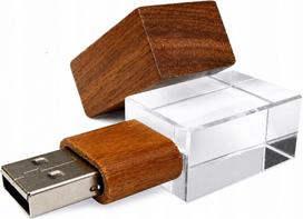USB atmintinė 32GB, stiklinė, LED apšvietimas, dovanai krikštynoms ar vestuvėms