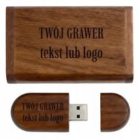 USB atmintinė 16GB 2.0 medinė, graviruojama, vestuvėms, komunijai, krikštynoms