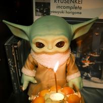 The Mandalorian Grogu Baby Yoda 27cm Action Figure Collectible Doll Model for Fans Home Desk Decor Gift changeable clothes beige