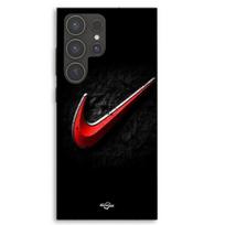 Phone case - MANIACASE - Galaxy S23 Ultra - Silicone TPU - Red Nike logo - Black background juoda