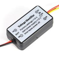 Automobilio LED dienos šviesos automatinis įjungimo/išjungimo valdiklio modulis DRL relės rinkiniai 1 white