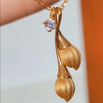 Ultra Shiny Gold Brushed Tulip Pendant Necklace For Women Elegant New Chinese Style Light Luxury Statement Sweater Chain brown