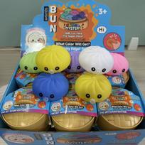 Creative Aesthetic Bubble Puking Bun:  Squeeze Toy, Realistic Food Ornament, Solid Gel Sensory Stress Reliever, New white