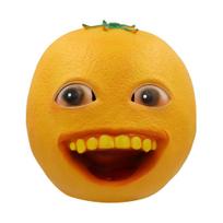 Tas pats juokingas kalbantis oranžinis galvos apdangalas Helovinui, miela ir neįprasta emoji stiliaus kvaila oranžinė kaukė Orange Mask yellow