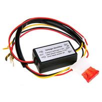 Automobilio LED dienos kelionių valdiklisAutomobilių vairavimo žibintų valdiklis Relė Laidų jungčių Pritemdymo įjungimas / Išjungimas 12-18V rūko žibinto valdiklis black