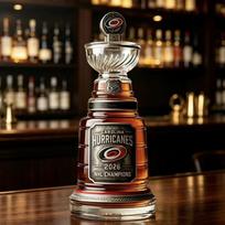 Carolina Hurricanes Stanley taurės stiklinis viskio grafinas 500ml | NHL čempionato atminimo vyno butelis ir namų dekoras 500ml brown