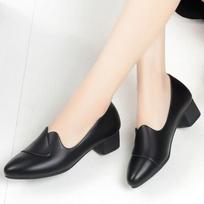 single shoes, women's soft soles are not tired, spring and autumn casual and comfortable, pointed-toed women's leather shoes 35 juoda