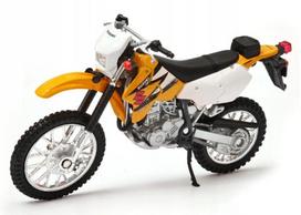 Metalinė SUZUKI DR-Z400S motociklo modelio Welly 1:18 miniatiūra