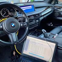 BMW NBT Evo arba EntryEvo CarPlay komponento apsaugos išjungimas