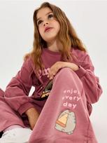 Sinsay - Sportinės kelnės plačiomis klešnėmis Pusheen the Cat - raudonmedžio