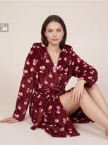 Sinsay - Minkštas chalatas su diržu ir vyšnių raštu - bordo