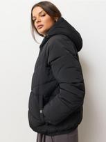 Sinsay - Siūta puffer striukė su kapišonu - juoda