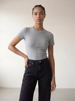 ARMIE Marškinėliai 'The Petra Slim-Fit T-shirt - LGM' šviesiai pilka