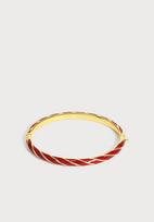 Ted Baker Apyrankė 'Twist Enamel Hinged Bangle' auksas / ryškiai raudona