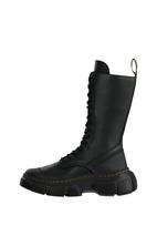 Dr. Martens Suvarstomieji batai juoda