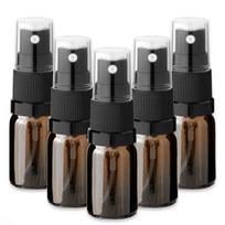 Rudos 5 ml stiklinės purškiamos mėginio buteliukų rinkinys su juodu atomizatoriumi, 5 vnt.