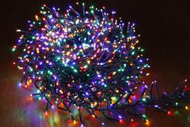 Elektrinė girlianda CLUSTER, 3000 LED, IP44, 12 W, įvairių spalvų, 22 m