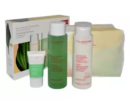 Clarins Velvet Cleansing Milk 200ml + Purifying Toning Lotion 200ml + Pure Scrub 15ml + Cosmetics Bag 200ml