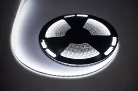 Rebel LED0171-2 vandeniui atspari LED juosta, 25 m, 5,6 W/m, 720 lm/m, 6500 K, 12 V, IP65