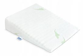 Vaikiško vežimėlio pagalvėlė Caretero Wedge Aloe Vera, balta sp./žalia sp.