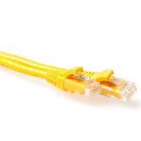 ACT 15m geltonas Cat6a U/UTP tinklo kabelis su RJ45 kištukais IB2815