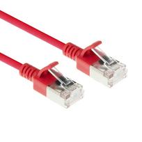 ACT raudonas 2m LSZH S/FTP CAT6A Slimline tinklo kabelis su apsauginiais RJ45 (DB7502)