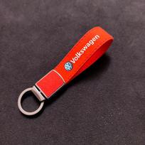 Odinė automobilio emblema Raktų pakabukas Dovanų rinkinys VW Volkswagen Passat T5 Polo B5 B6 Polo Touran GTI MK2 Santana Golf Jetta Arteon DT3 juoda