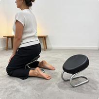 Klūpėjimo suoliukas su paminkštinta sėdyne Ergonomiškas paminkštintas meditacijos suoliukas meditatoriui, black