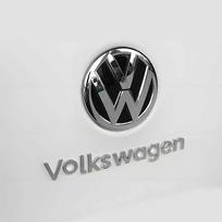 3D ABS Automobilio Kėbulo Galinės Bagažinės Dekoracija Raidės Emblema Lipdukas Volkswagen VW Golf Passat Polo Tiguan Jetta Caddy T-ROC Scirocco black