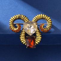 Fashion Rhinestones Goat Brooches Women Men Alloy Zodiac Sheep Animal Weddings Party Brooch Pins Gifts A8